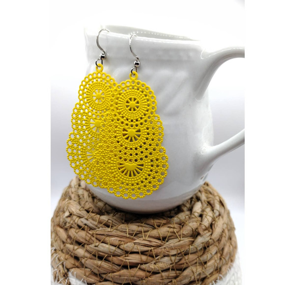 Yellow Boho Cute Fun Dangle Earrings - Picture 1 of 3